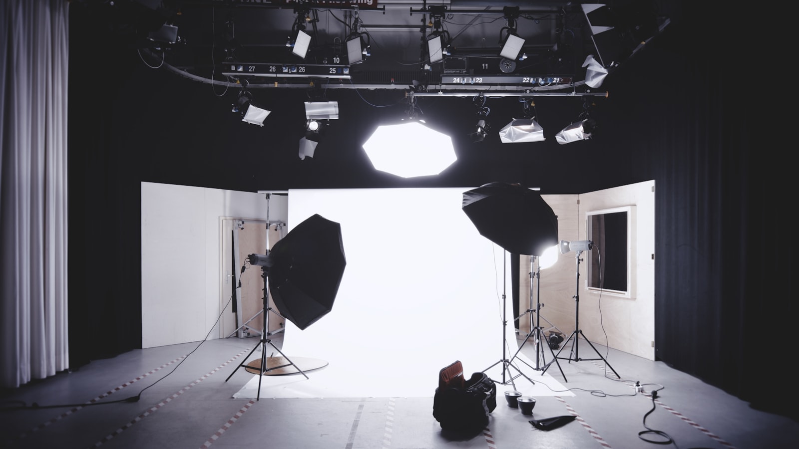 Amsterdam Photo Studios for Fashion & Editorial