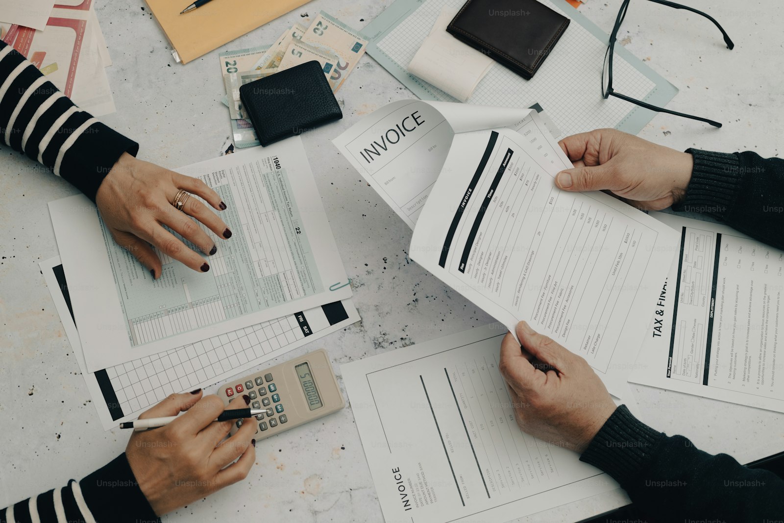 What should a renovation quotation include?
