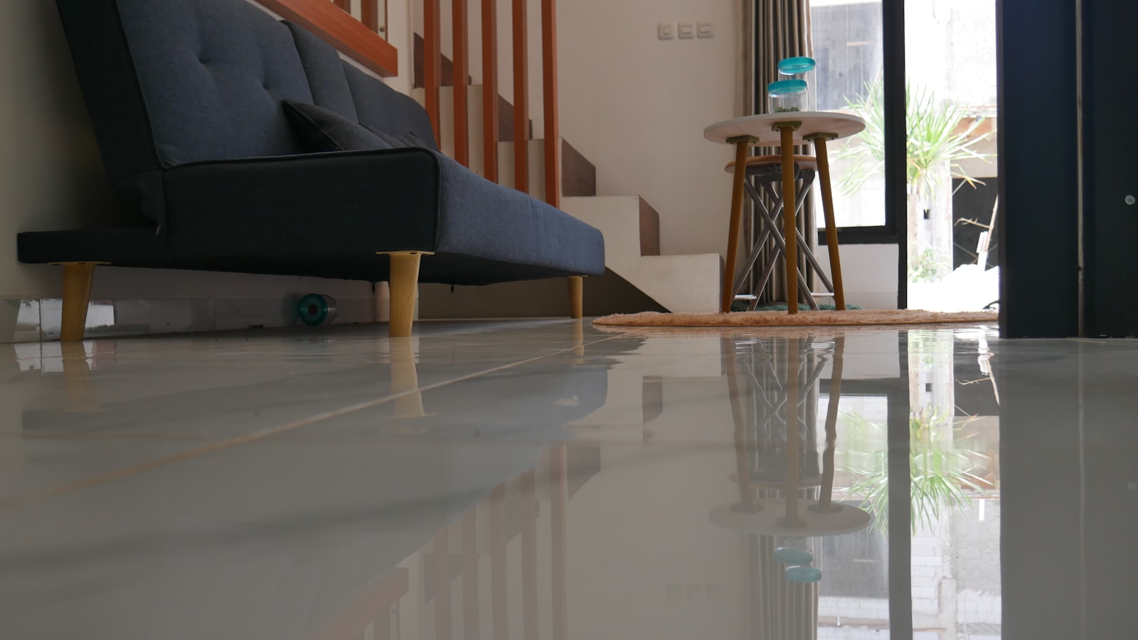 Floor levelling before laminate or PVC