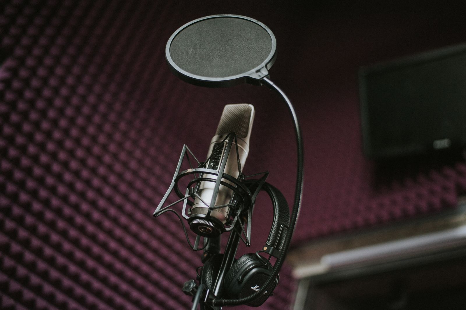 Rent a Voiceover Booth in Amsterdam
