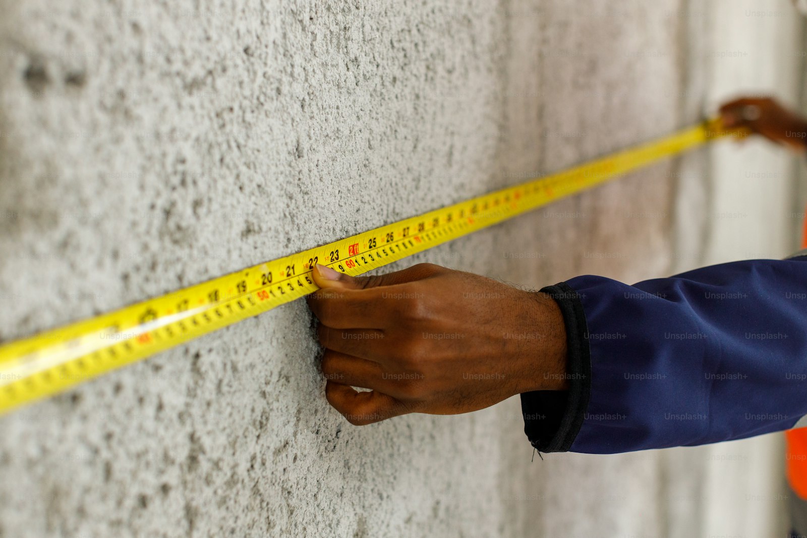 How to calculate wall area for painting
