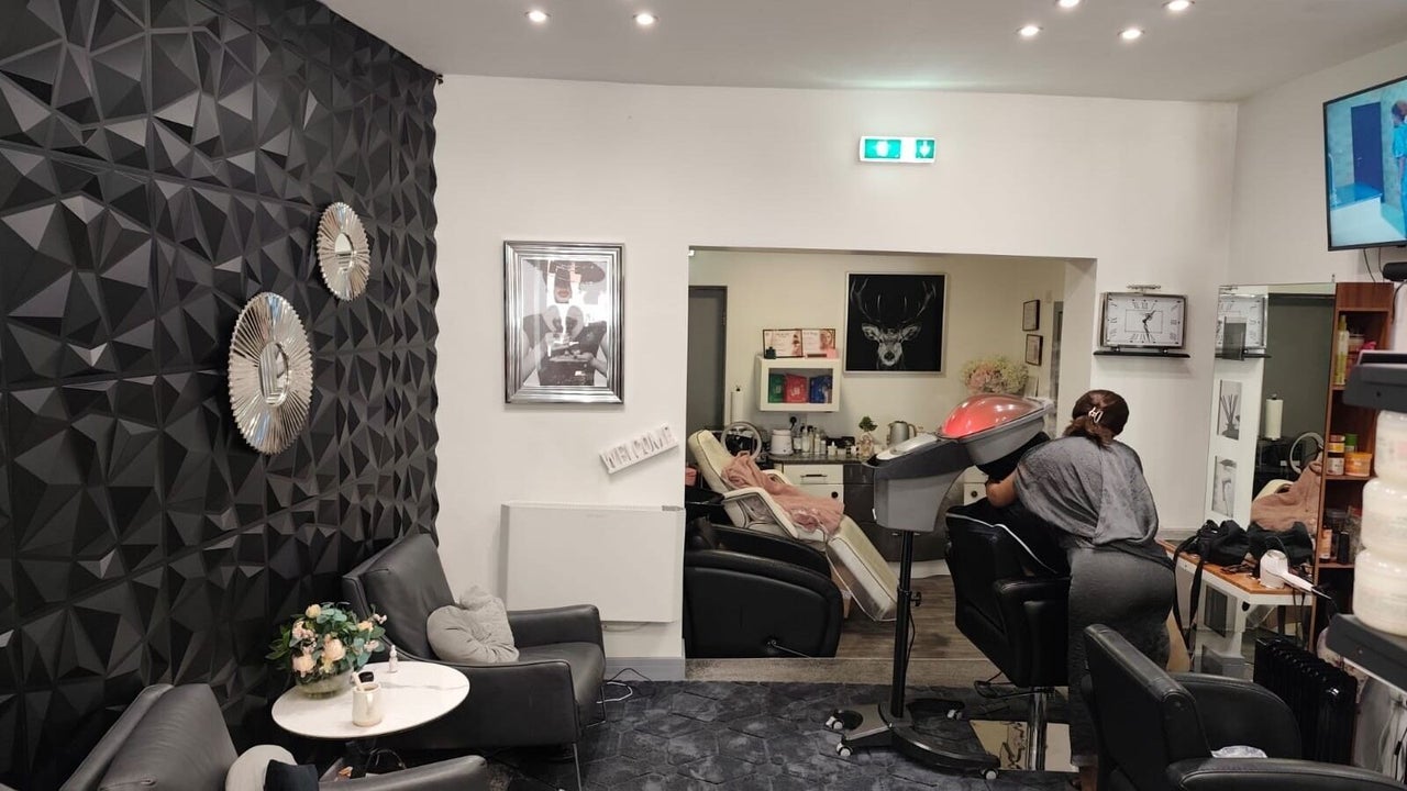 Layla's Beauty Salon
